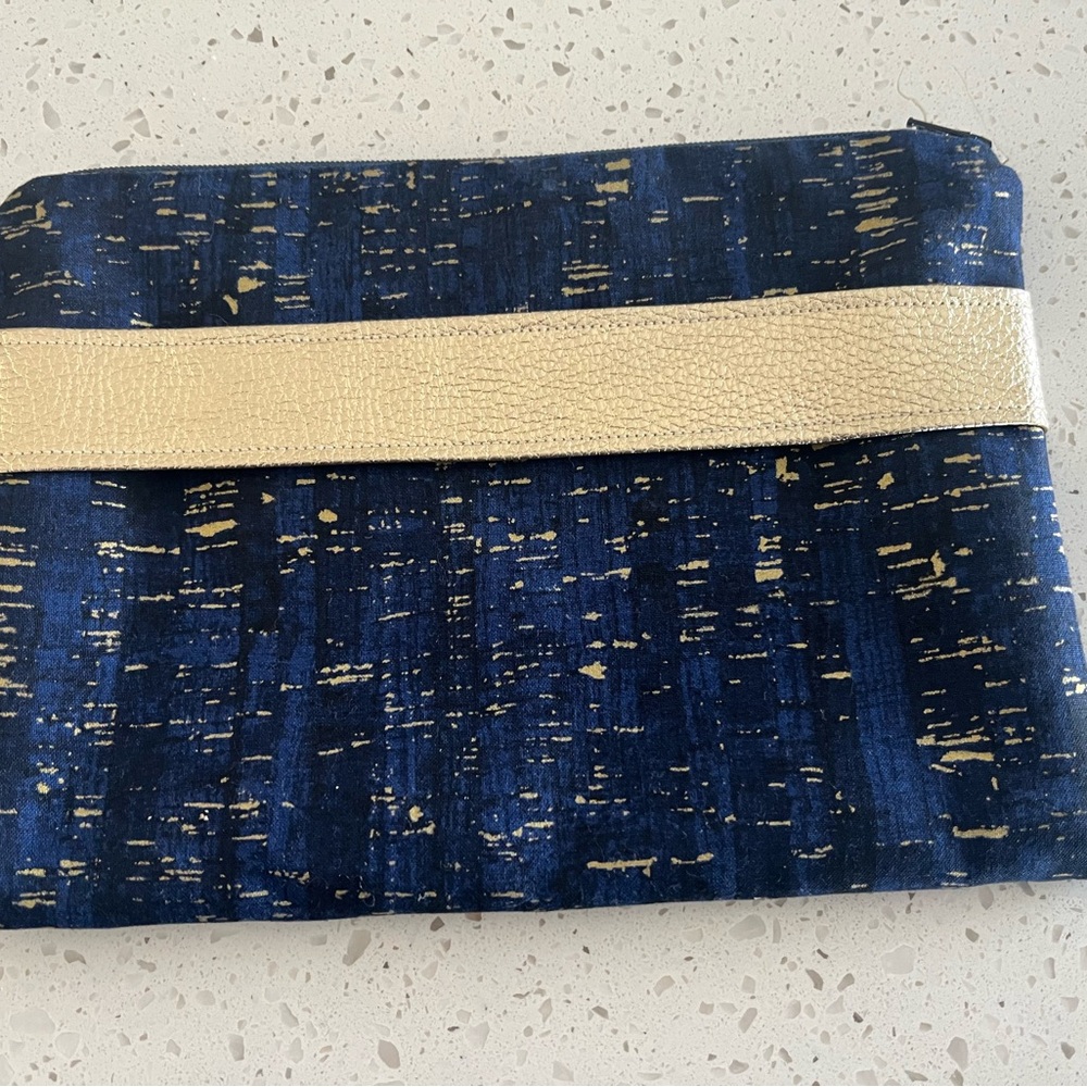 Elegant Navy and Gold Clutch